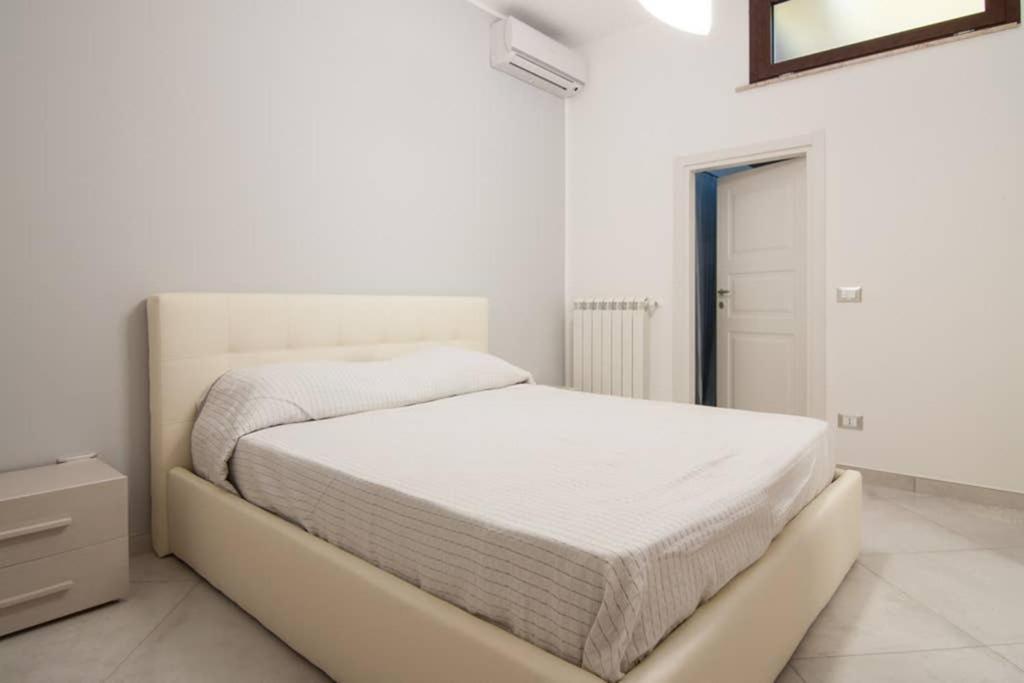 Hh Selection Emiro Villa Lascari Luaran gambar