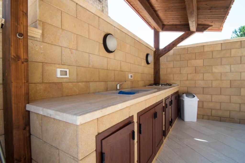 Hh Selection Emiro Villa Lascari Luaran gambar