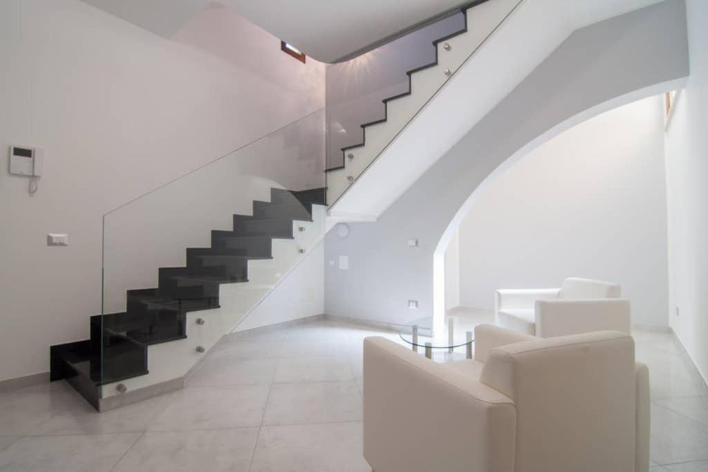 Hh Selection Emiro Villa Lascari Luaran gambar
